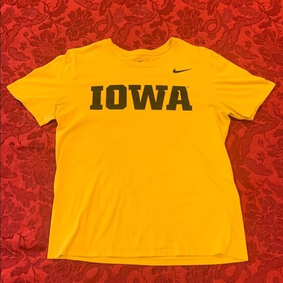 Nike Iowa Yellow T-Shirt - Picture 1 of 4
